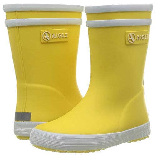 Aigle plain yellow rubber rain boots for girls