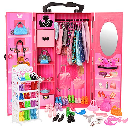 Glamorous dressing room for Barbie outfits with handle to be easily taken everywhere